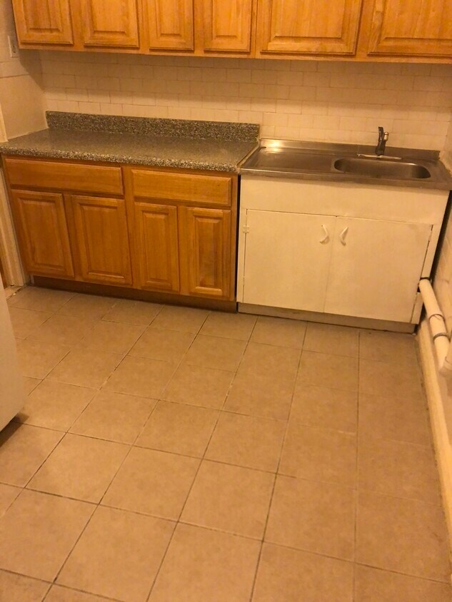 Primary Photo - 4823 8th Ave