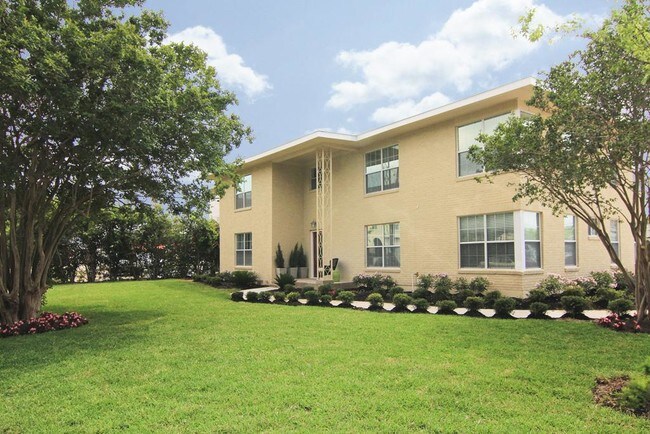 Foto del edificio - 6832 Bellgreen Dr