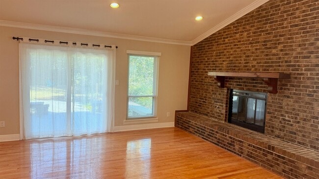 Foto del edificio - 1790 Brown St