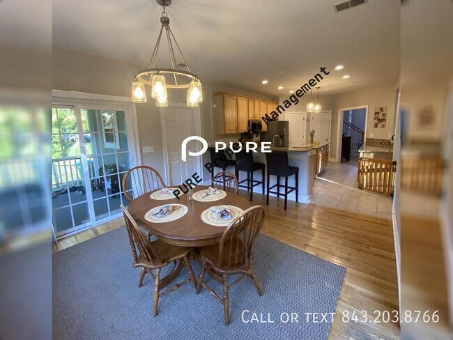 Building Photo - 1119 Holloway Ct
