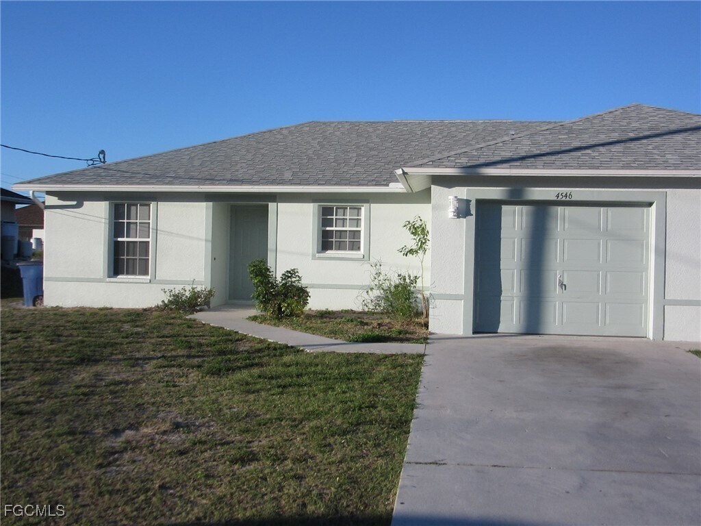Foto principal - 4546 28th St SW