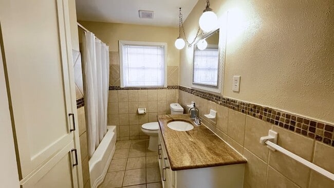 Photo - 7951 Pecan Villas Dr House