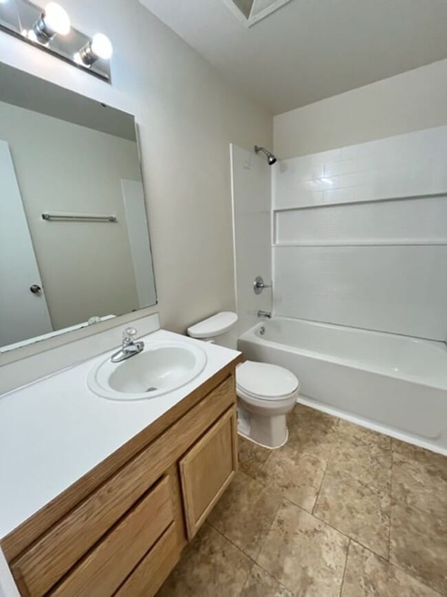 Building Photo - 3 Bedroom 2 Bath Home in Marysville!