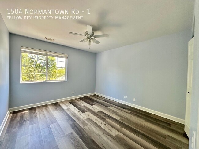 Foto del edificio - 1504 Normantown Rd