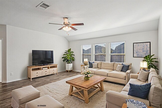 Foto del edificio - 609 Bassett Hall Rd
