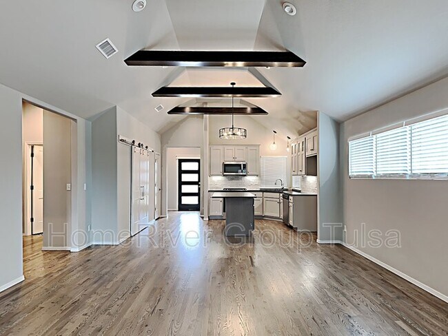 Foto del edificio - 10214 S 226th E Ave