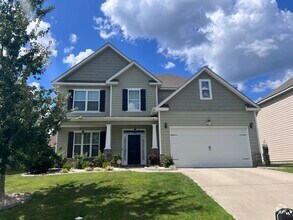 Building Photo - 212 Tulip Dr