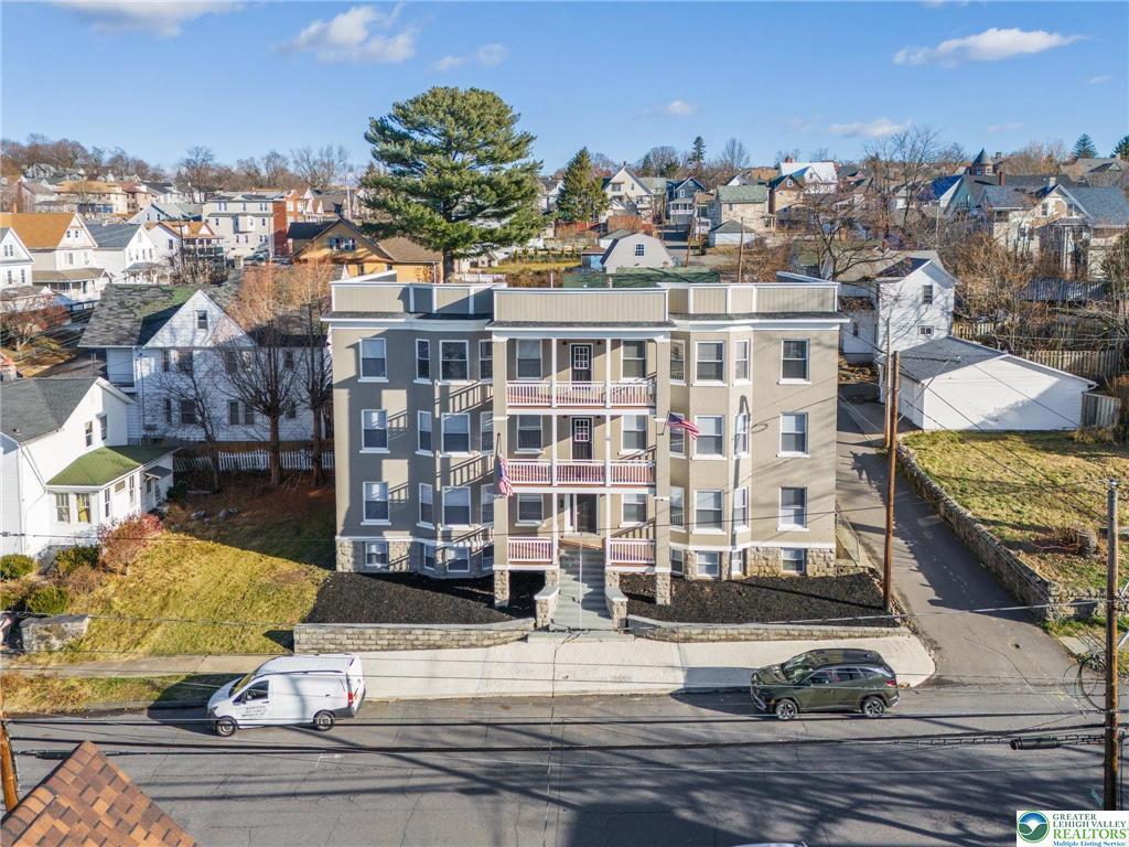 Primary Photo - 1515 Vine St