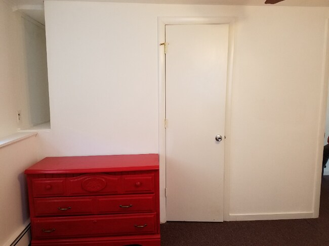 Foto del edificio - 73 Hathaway Cir