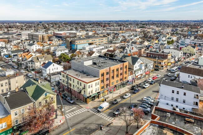 Context to 941-945 Main St - 941-945 Main St