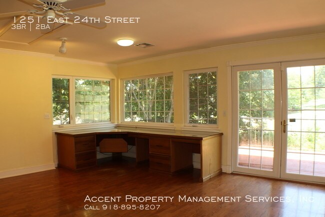 Building Photo - 3 bedroom - Woodward Park