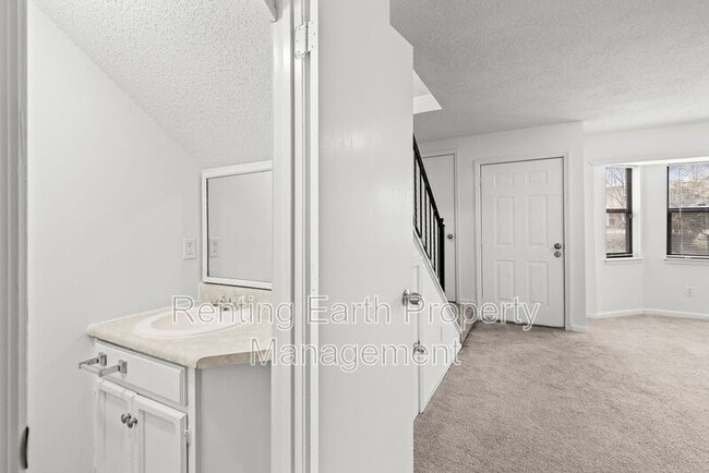 Building Photo - 794 Mary Vann Ln