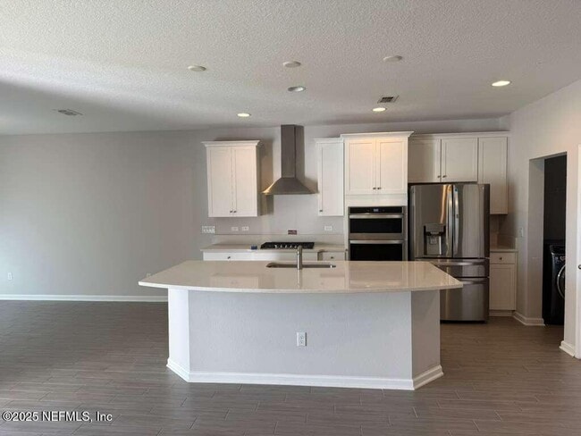 Building Photo - 101 Ness Cir