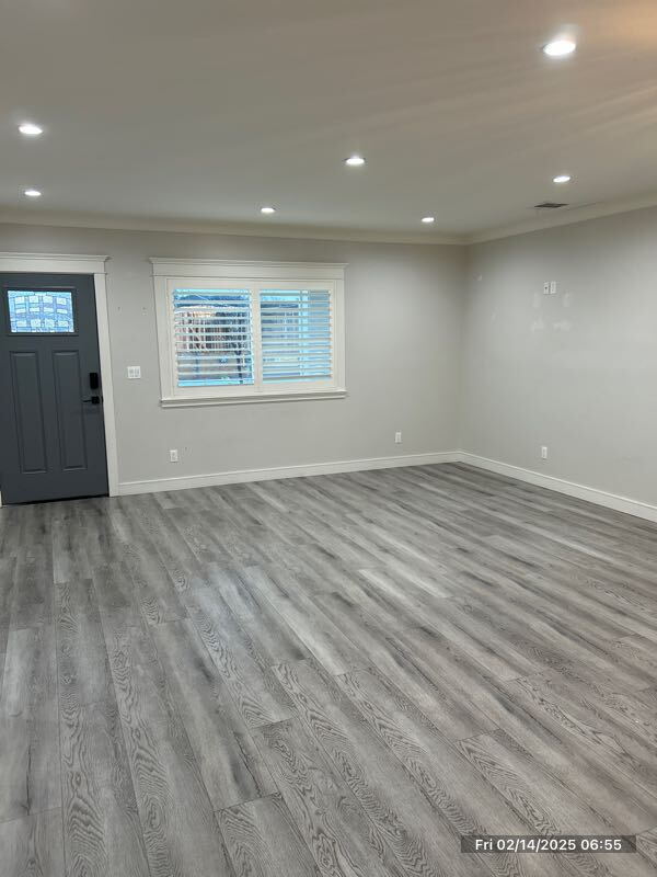 Building Photo - Prime Lomita Location