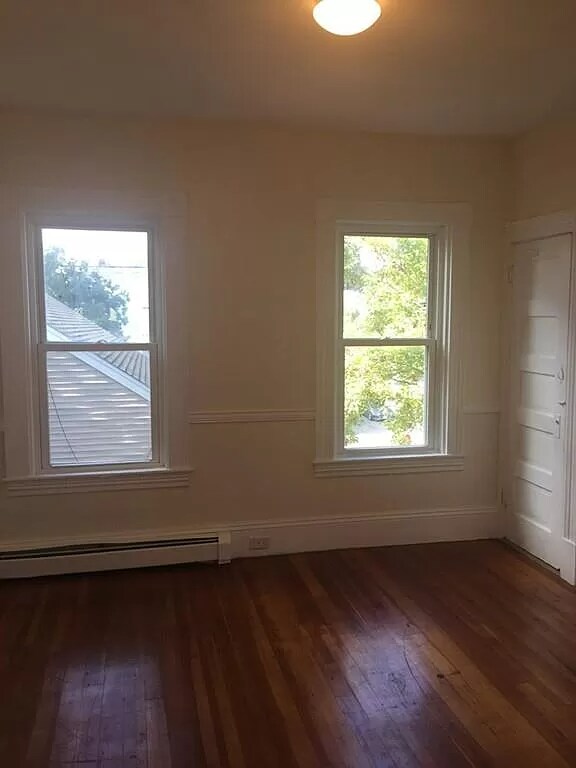 36 Huntington St Unit 3, Brockton, MA 02301 Room for Rent in Brockton, MA