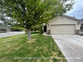 Building Photo - 5498 S Loughs Way
