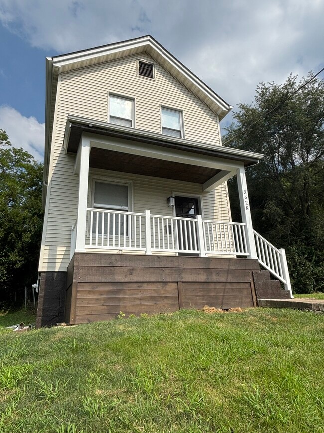 Foto del edificio - 3628 Idlewild Ave