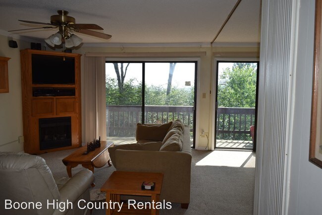 Foto del edificio - 105 Upper Holiday Ln