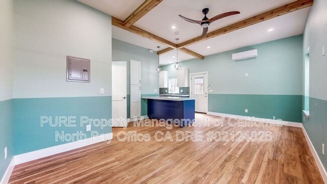 Building Photo - 2310 Wicket Ave