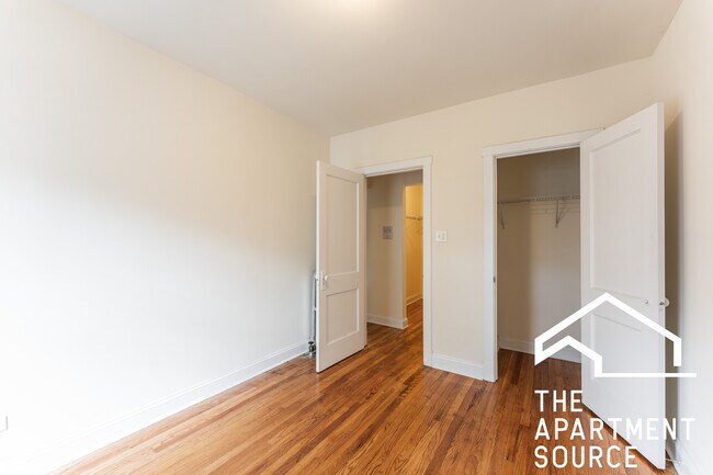 Building Photo - 2617 N Spaulding Ave