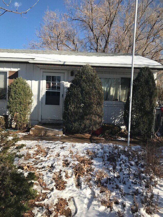 Foto principal - 1225 Arp Ave
