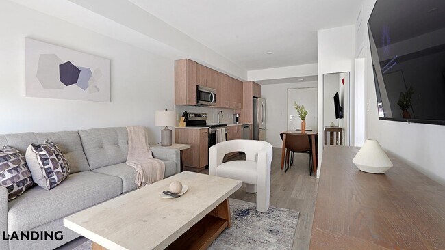 Foto del edificio - 1025 E 25th St