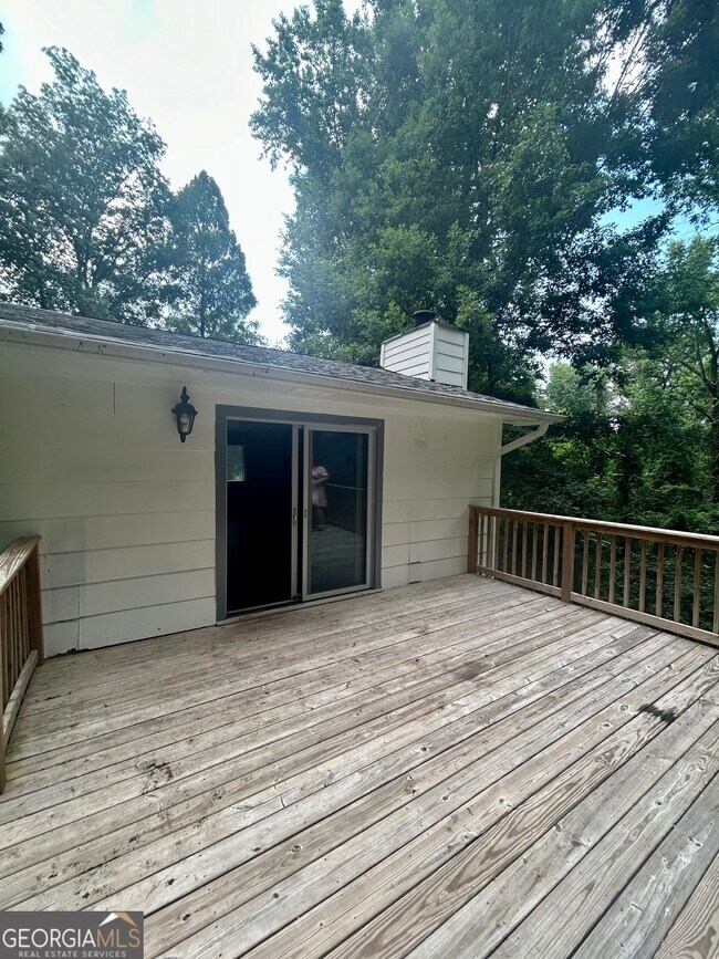 Building Photo - 8982 Mandarin Dr