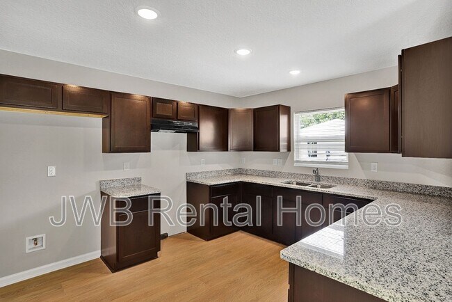 Foto del edificio - 1617 Windle St