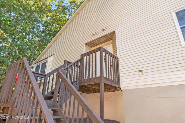 Building Photo - 41 N Indian Valley Ct