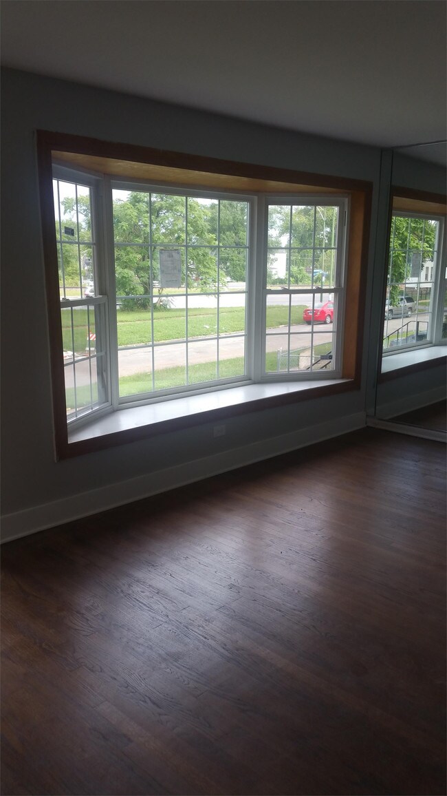 Foto del edificio - 10172 S Winston Ave