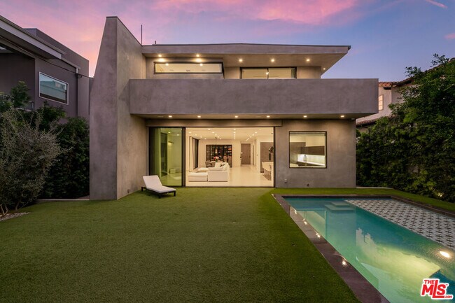 Foto del edificio - 108 N Edinburgh Ave