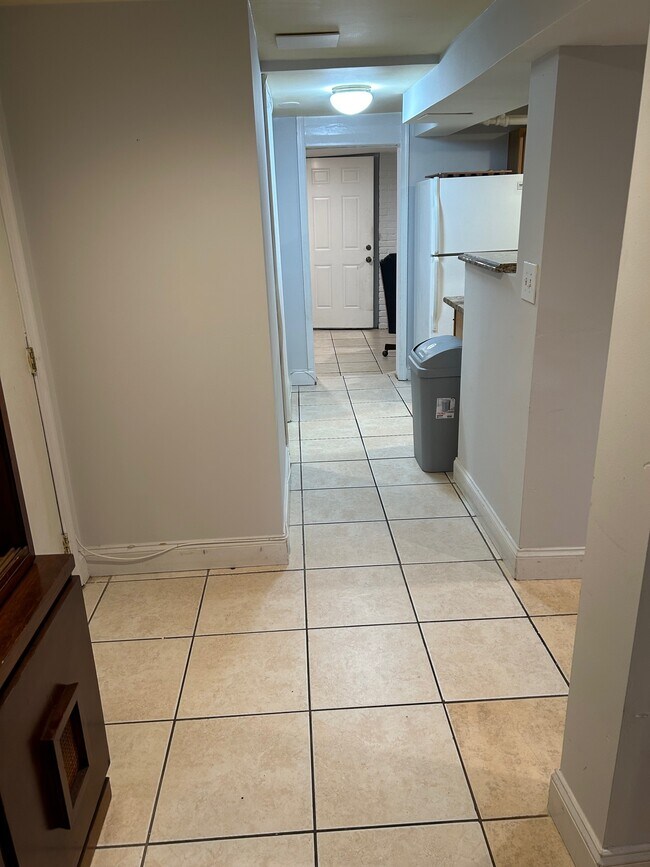 Pasillo - 5723 9th St NW