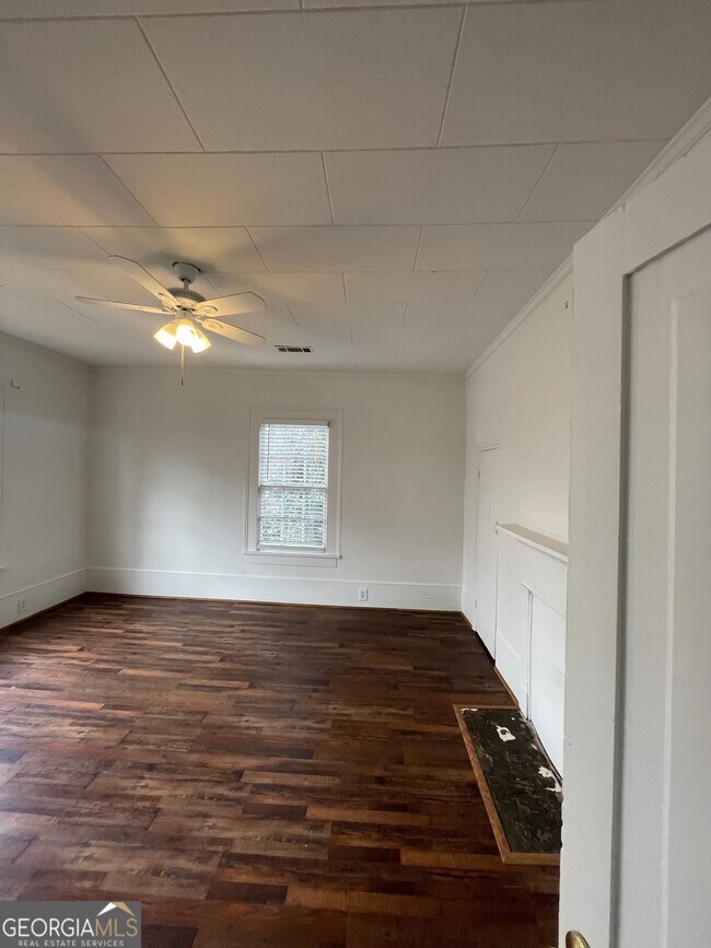 Building Photo - 506 Tanner St