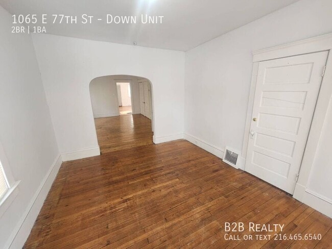 Foto del edificio - 1065 E 77th St