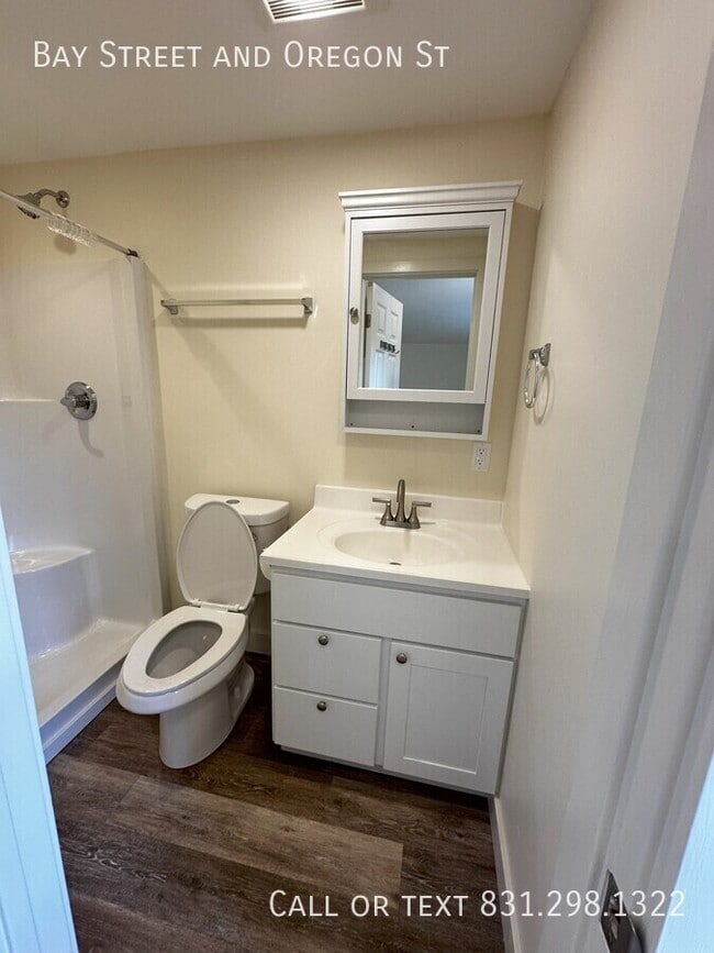 Foto del edificio - 224 Wilkes Cir