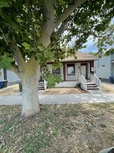 Building Photo - 574-574 N 400 W