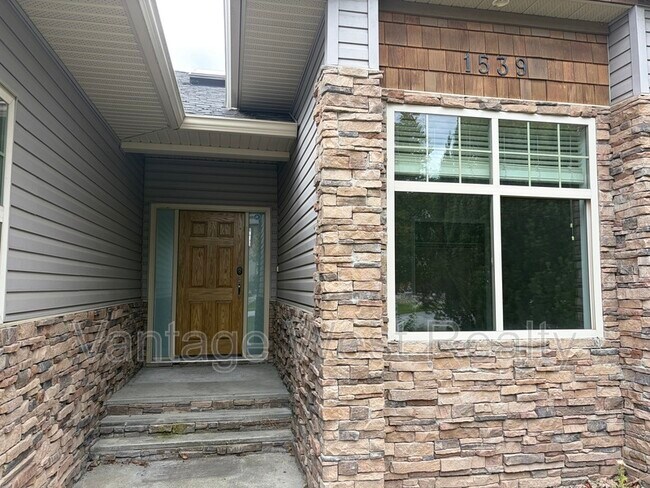 Photo du bâtiment - 1539 Wilmot Ave