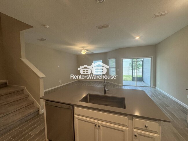 Foto del edificio - 10323 Alder Creek Ln