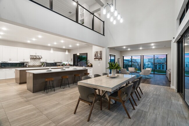 Foto del edificio - 6195 Artisan Way