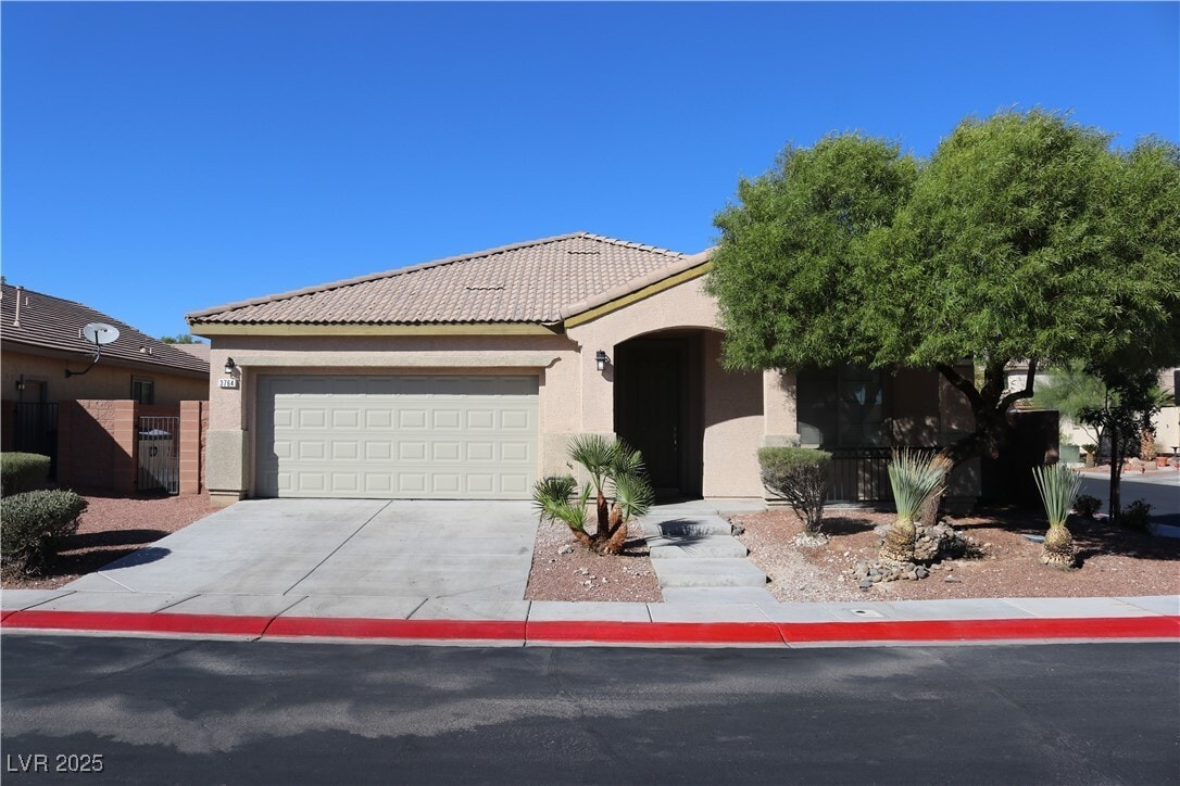 Foto principal - 3764 Bowers Hollow Ave