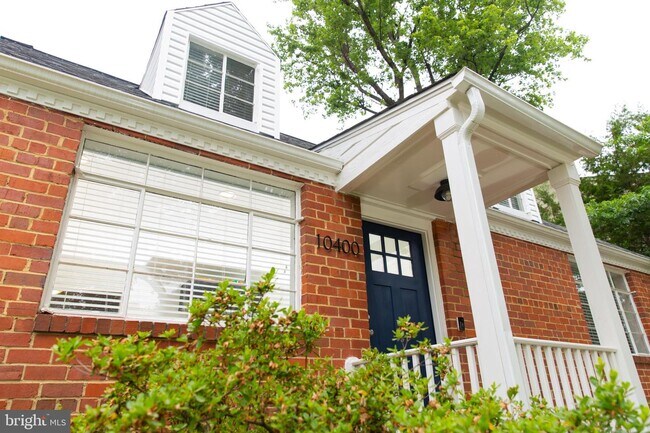 Foto del edificio - 10400 Meredith Ave