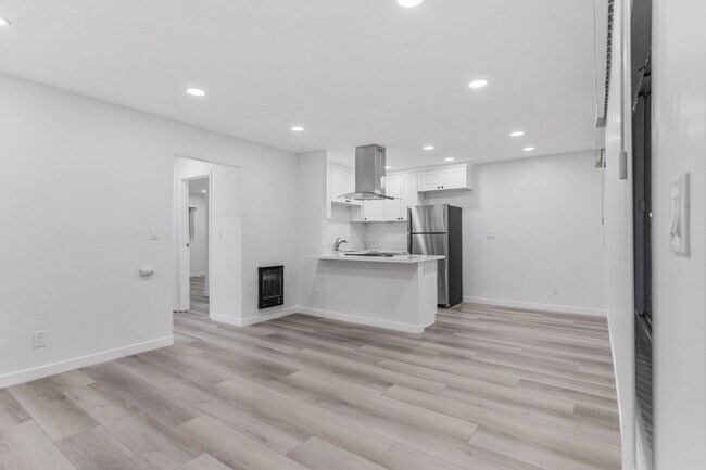 Foto del edificio - 908 Roswell Avenue