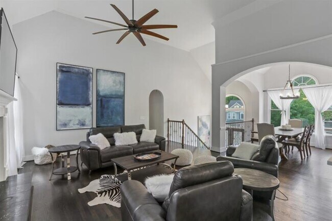 Building Photo - 1022 Legacy Walk