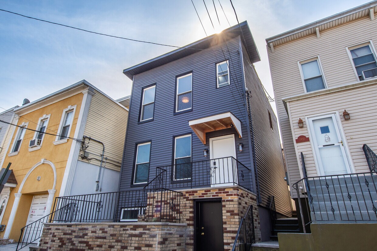 Foto principal - 1431 37th St