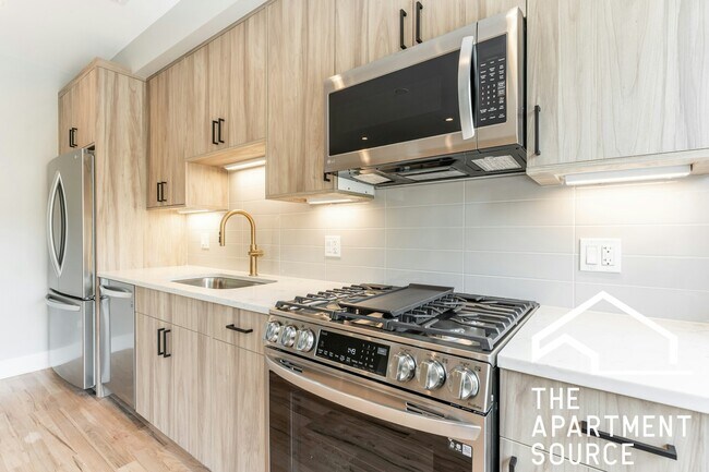 Foto del edificio - 2534 N Campbell Ave