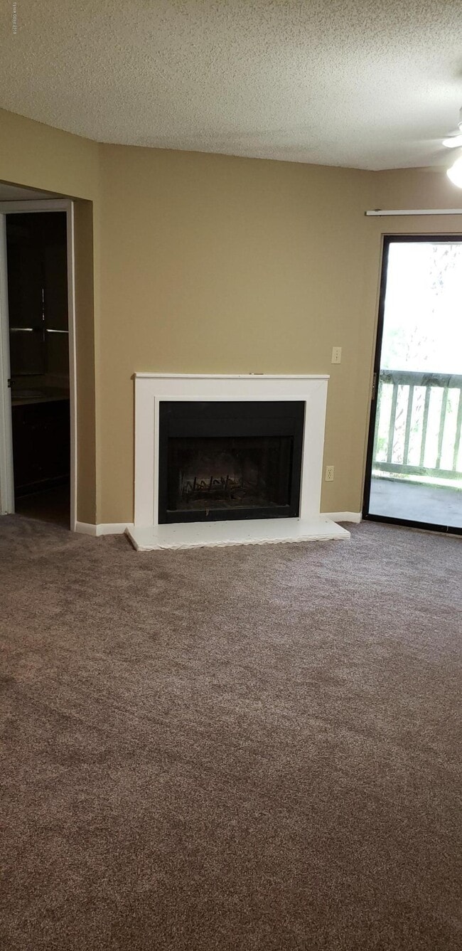 Building Photo - 3505 Sable Palm Ln