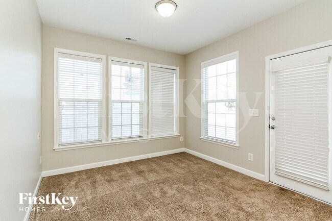 Foto del edificio - 19331 Windjammer Cir