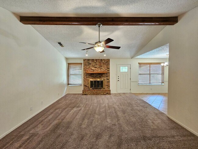 Building Photo - 3201 Paintrock Dr