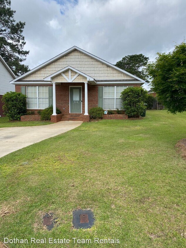 3 br, 2 bath House 104 Spyglass Rd House Rental in Dothan, AL