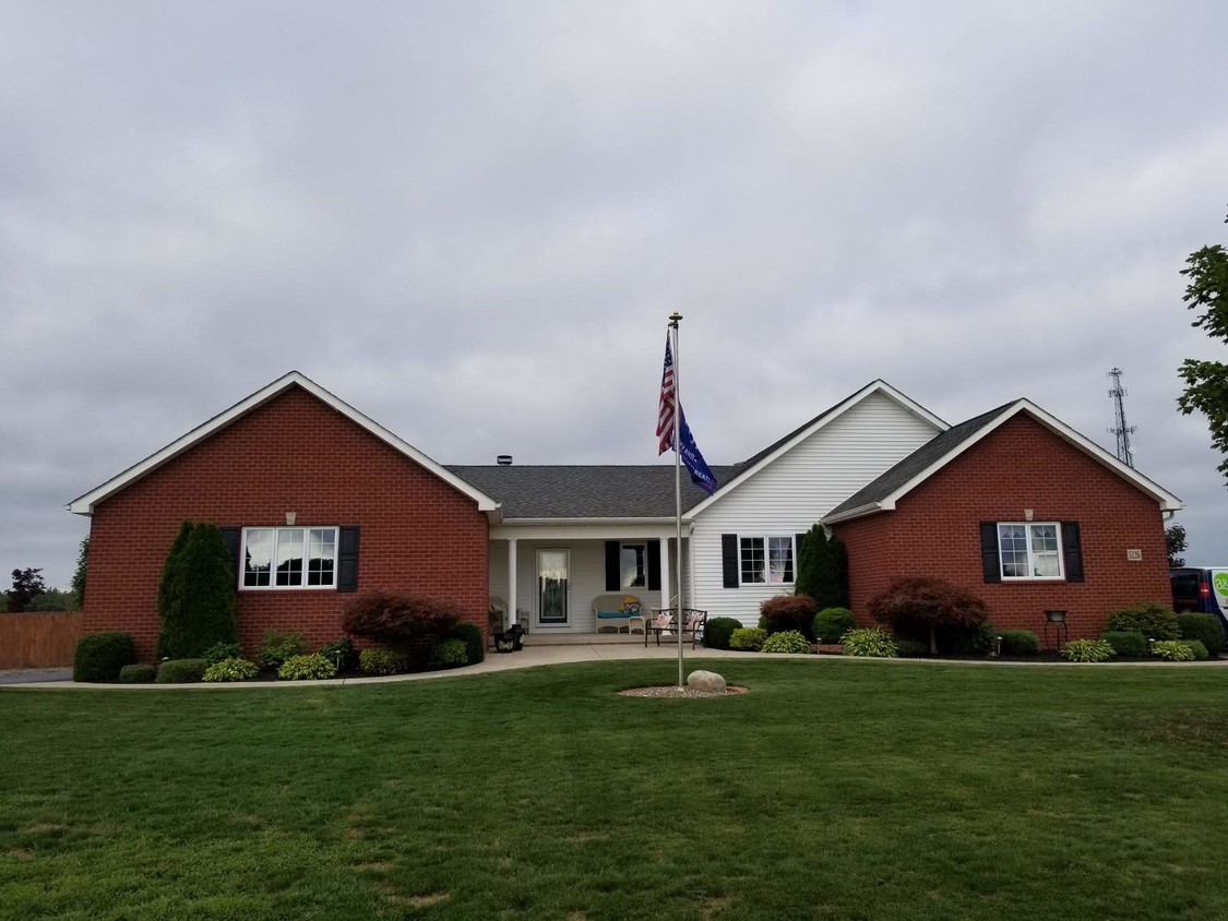 Front - 5226 Cambria Rd